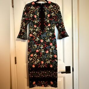 EUC Maggy London Black Floral Long Sleeve Dress